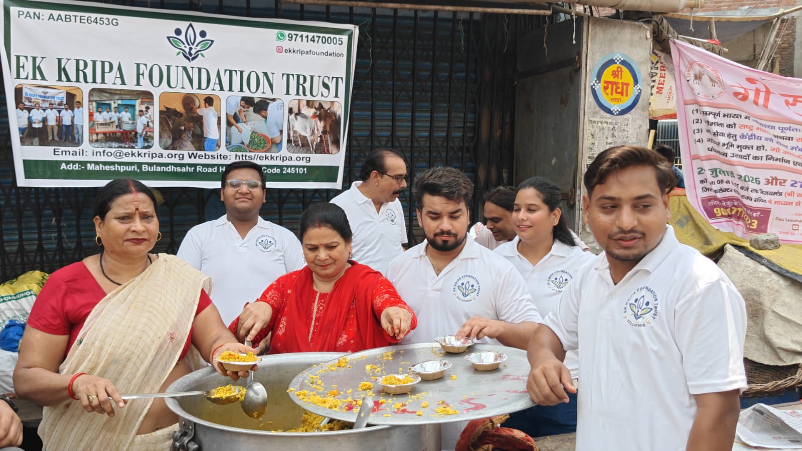 EK Kripa Foundation volunteers during an on-ground seva activity
